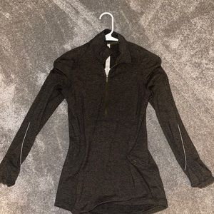 Lululemon Pullover quarter zip